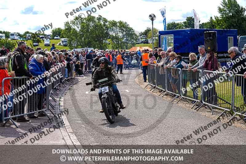 Vintage motorcycle club;eventdigitalimages;no limits trackdays;peter wileman photography;vintage motocycles;vmcc banbury run photographs